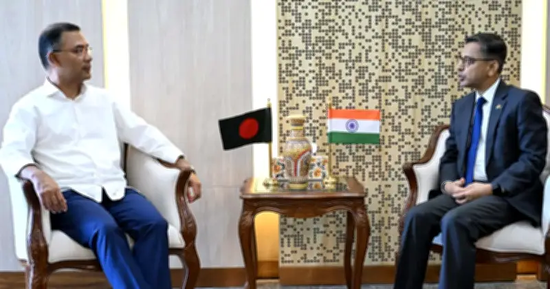 প্রধানমন্ত্রীর সঙ্গে ভারতীয় হাইকমিশনারের সাক্ষাৎ: দ্বিপাক্ষিক সম্পর্কের বিষয়ে আলোচনা