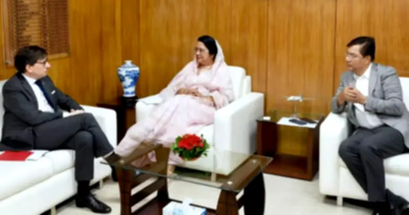 ফ্রান্সের রাষ্ট্রদূতের বাংলাদেশ সফর: বাণিজ্য, বিনিয়োগ ও বিমান খাতে সহযোগিতা জোরদারের আহ্বান