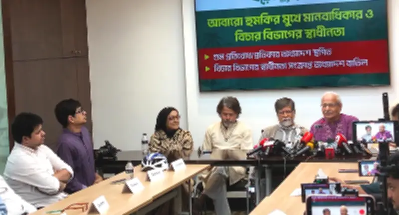 সংসদে দুই-তৃতীয়াংশ সংখ্যাগরিষ্ঠতা অভিশাপ, সুশাসন ও মানবাধিকারের জন্য হুমকি: সুজন সম্পাদক