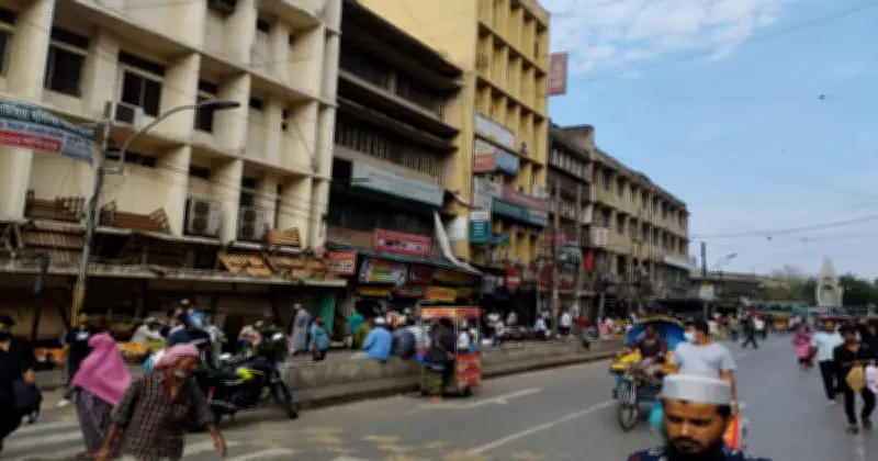 গুলিস্তানে উচ্ছেদ অভিযানের পর পথচারী চলাচল সহজ, তবে পুনর্দখলের আশঙ্কা