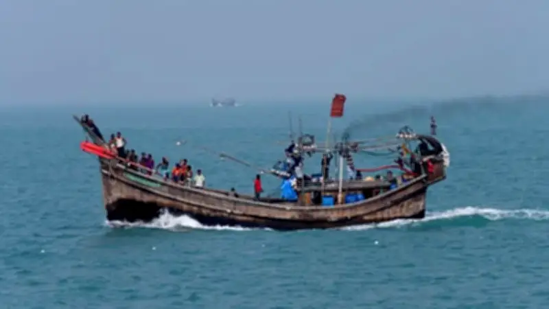 বঙ্গোপসাগরে মাছ ধরায় ৫৮ দিনের নিষেধাজ্ঞা, ড. ইউনূসের দেশত্যাগে নিষেধাজ্ঞা চাওয়া