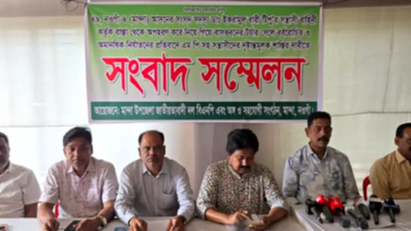 নওগাঁয় বিএনপি নেতাকে মারধরের অভিযোগ, সংসদ সদস্য ইকরামুল বারী অস্বীকার