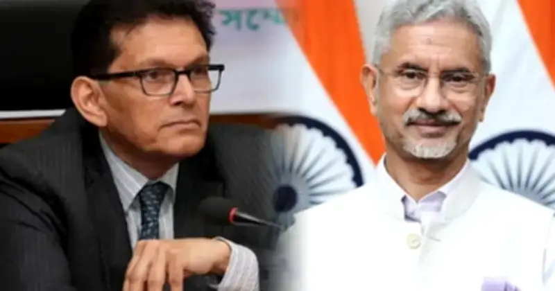 ভারত-বাংলাদেশ পররাষ্ট্রমন্ত্রীদের যৌথ ফ্লাইটে মরিশাস যাত্রা: কূটনৈতিক সম্পর্কে নতুন মাত্রা