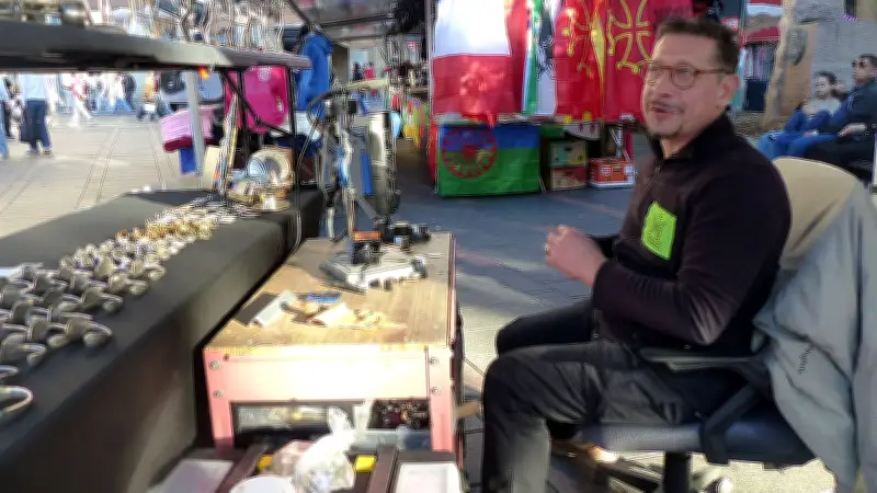 হাল ফ্যাশনে নতুন সংযোজন: টেকসই ও আধুনিক ডিজাইনের সমন্বয়