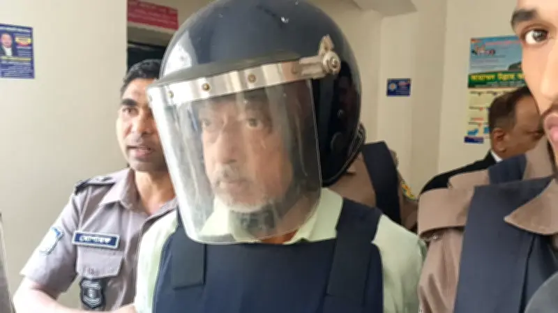 মাসুদ উদ্দিনের চার দিনের রিমান্ড মঞ্জুর, আদালতে হাজির হেলমেট-হাতকড়া পরিয়ে