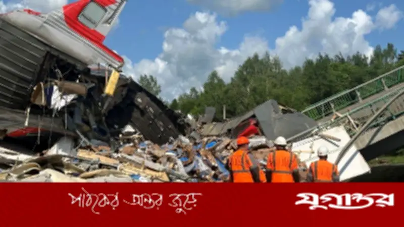 ইরানের কাশানে ইসরাইলি বিমান হামলায় রেলসেতু বিধ্বস্ত, নিহত ২