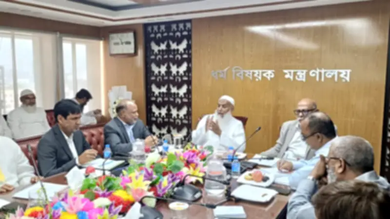 বিচারপতি শিরীন শারমিন আহত, হজ সেবা নিশ্চিতের নির্দেশ, খেলাধুলায় সুস্থ জাতি গঠনের আহ্বান