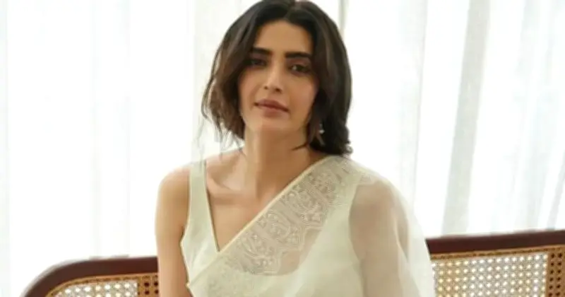 কারিশমা তান্না মা হতে চলেছেন, আগস্টে আসছে 'মিরাকল'