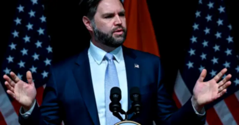 ইরান বিরোধী যুদ্ধে পরমাণু অস্ত্র ব্যবহারের গুঞ্জন: হোয়াইট হাউসের কঠোর নাকচ