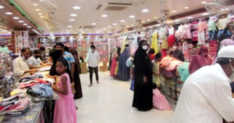 দোকান খোলার সময় বাড়ানোর জন্য প্রধানমন্ত্রীর কাছে ব্যবসায়ীদের অনুরোধ