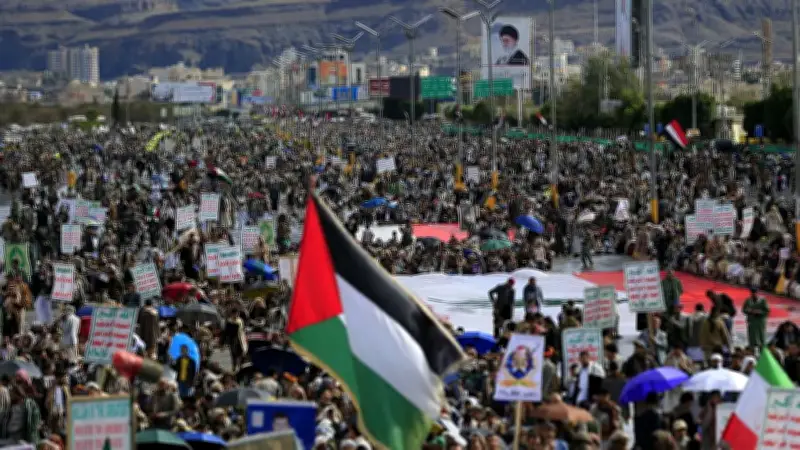 ইরানের কূটনৈতিক বিচ্ছেদ ও গোপন ল্যাব সন্ধান: বাংলাদেশে রাজনৈতিক ও অর্থনৈতিক সংকটের মোড়