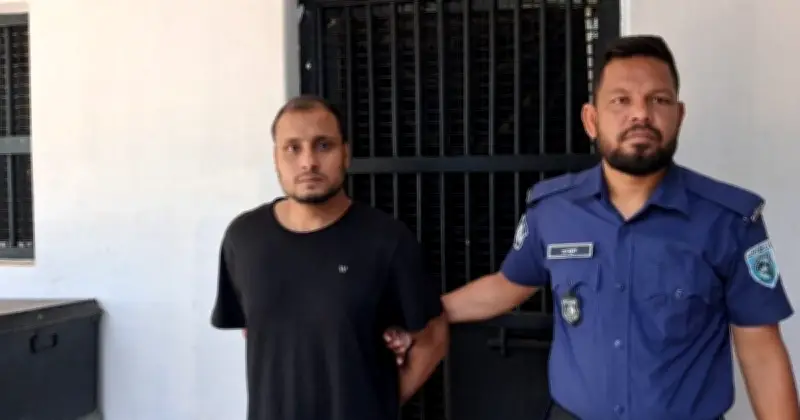 ফেসবুকে মন্ত্রীদের ছবি বিকৃত করে পোস্ট: ঠাকুরগাঁওয়ে যুবক গ্রেপ্তার