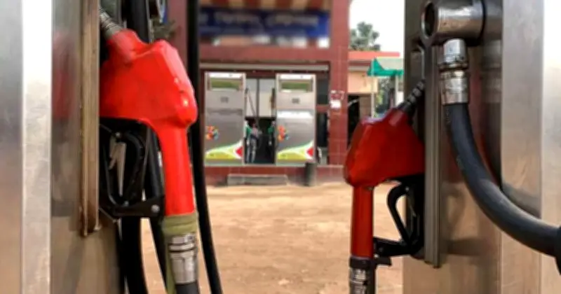 গৌরীপুরে ফিলিং স্টেশন থেকে ৫০ হাজার লিটার পেট্রোল উধাও, ব্যবস্থাপক আটক