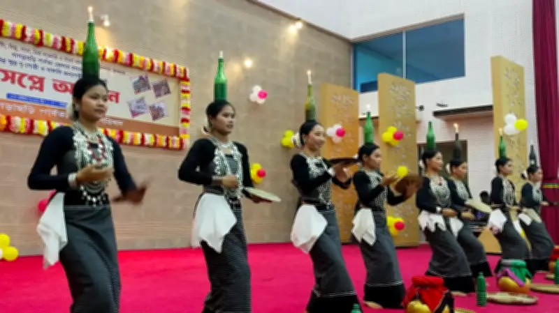 বৈসাবি উৎসবে মুখর খাগড়াছড়ি, বর্ণিল শোভাযাত্রা ও কেনাকাটার হিড়িক