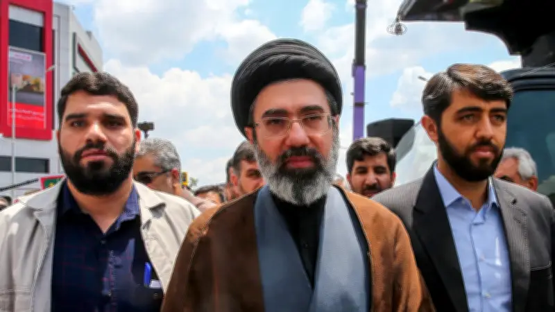 ইরানের সর্বোচ্চ নেতা খামেনি সামরিক বাহিনীকে গুলি বন্ধের নির্দেশ দিলেন, যুদ্ধবিরতি ঘোষণা