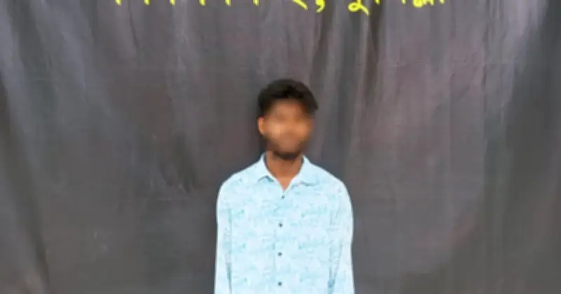 কুমিল্লায় র‍্যাবের অভিযানে ডিবি প্যাকেট, ইয়াবা ও বিদেশি মদসহ গ্রেফতার