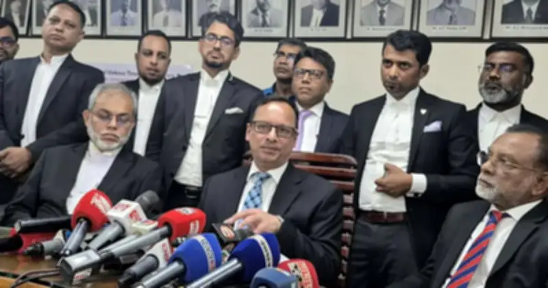 মালয়েশিয়ায় শ্রমবাজার খোলার আলোচনায় বাংলাদেশের মন্ত্রী ও উপদেষ্টা