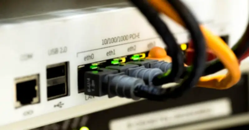 তিন দিন ইন্টারনেট গতি কমার শঙ্কা, কুয়াকাটার সাবমেরিন কেবলে রক্ষণাবেক্ষণ কাজ