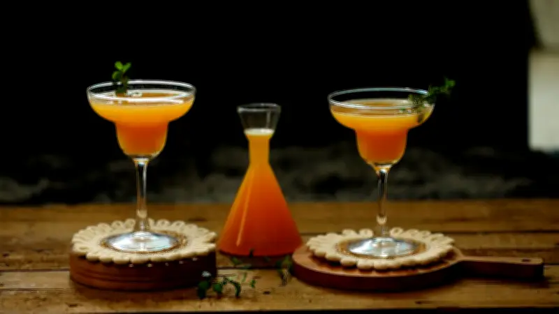 গরমে পাকা বেলের শরবত: স্বাস্থ্যকর ও সতেজ পানীয়ের সহজ রেসিপি