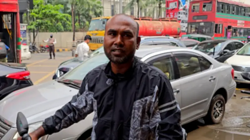 বাংলাদেশের শিক্ষা ব্যবস্থায় নতুন প্রযুক্তি: অনলাইন শিক্ষার সম্ভাবনা ও চ্যালেঞ্জ