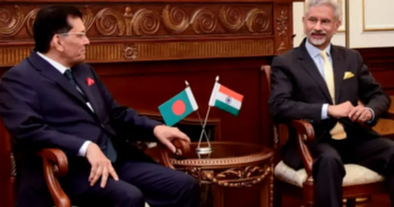 ভারতের কাছে প্রত্যর্পণ চাইল বাংলাদেশ: শেখ হাসিনা-কামাল ও ভিসা সহজীকরণ আলোচনায়