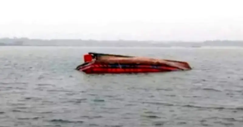 খুলনার কয়রায় নদীতে মাছ ধরতে গিয়ে নিখোঁজ দুই জেলে