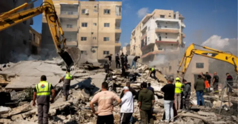 লেবাননে ইসরায়েলি হামলা অব্যাহত থাকলে যুদ্ধবিরতি চুক্তি থেকে সরে আসবে ইরান