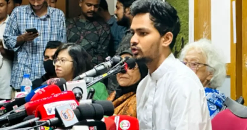 এনসিপি নেতা আসিফের অভিযোগ: বিএনপি সরকার দ্রুত দমনমূলক পথে, বিচার বিভাগের স্বাধীনতা হুমকিতে