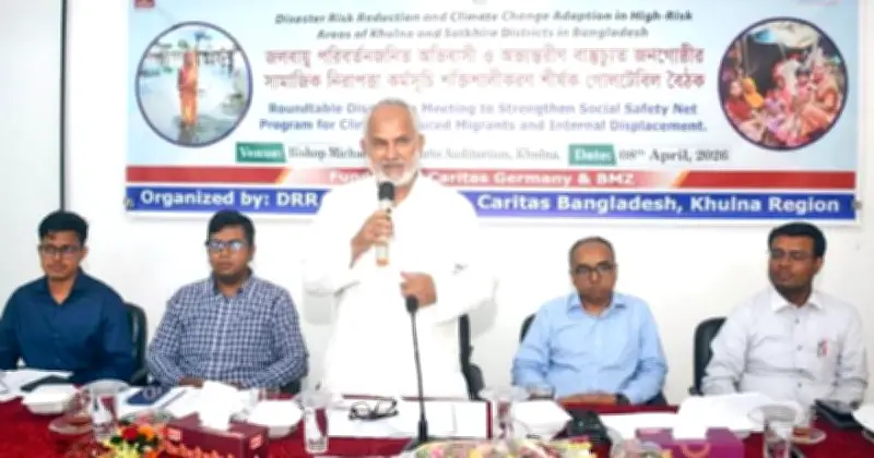 খুলনাকে সবুজ ও ধুলোবিহীন শহর গড়তে নাগরিকদের সহযোগিতা চাইলেন প্রশাসক নজরুল ইসলাম মঞ্জু