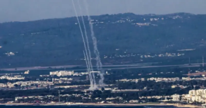 হিজবুল্লাহর পাল্টা ক্ষেপণাস্ত্র হামলা, মধ্যপ্রাচ্যে শান্তি প্রচেষ্টা হুমকির মুখে