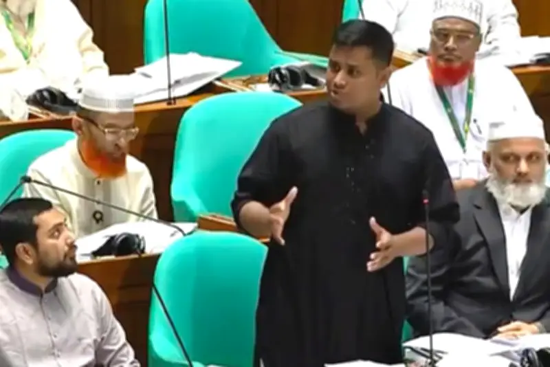 বাংলাদেশে অনলাইন শিক্ষার অগ্রগতি: ডিজিটাল প্ল্যাটফর্মে শিক্ষার্থীদের অংশগ্রহণ বৃদ্ধি