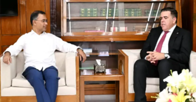 অস্ট্রেলীয় সংসদীয় প্রতিনিধিদলের সঙ্গে প্রধানমন্ত্রী তারেক রহমানের সৌজন্য সাক্ষাৎ