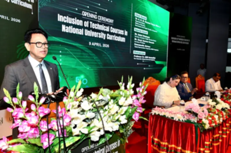 শিক্ষামন্ত্রীর অভিযোগ: ডিআইএ নিয়োগে ভিড়, পরিদর্শনে আর্থিক সুবিধা নেওয়ার অভিযোগ