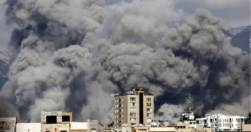 ইরানের হামলা থেকে মুক্ত উপসাগরীয় দেশ: সৌদি, ইউএই, কুয়েত, কাতার ও ওমান