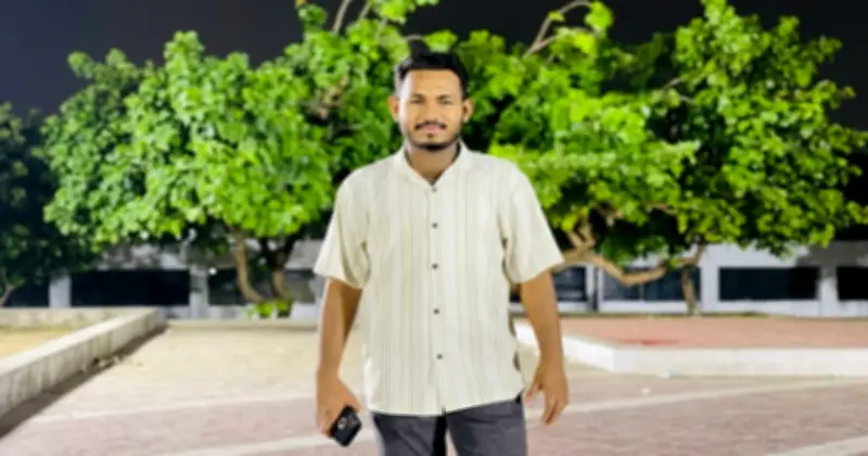 ঢাবি ছাত্রের হলের সিট বাতিল, টিএসসিতে নারী হয়রানির অভিযোগে শাস্তি