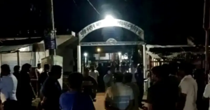 মেহেরপুরের মাদরাসায় শিশু বলাৎকার: শিক্ষক গ্রেপ্তার, উত্তেজনা ছড়িয়েছে এলাকায়