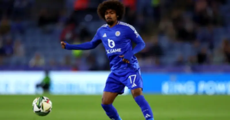 হামজা চৌধুরীর লেস্টার সিটির অবনমন শঙ্কা: আর্থিক নিয়ম লঙ্ঘনে ৬ পয়েন্ট কর্তন