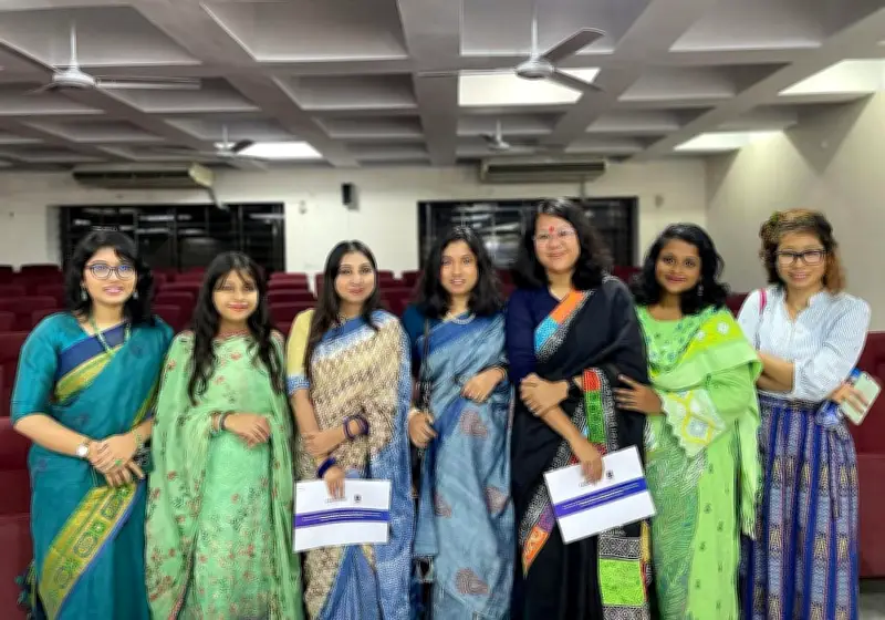 উন্নয়ন নেতৃত্বে দক্ষতা গড়তে ঢাবি ও ফ্রেন্ডশিপ একাডেমির মাসব্যাপী সার্টিফিকেট কোর্স