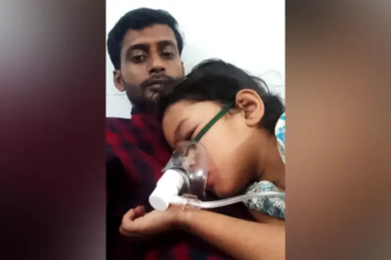 হাসপাতালে হামে আক্রান্ত মেয়ে আকিরার শেষ আবদার: 'বাবা আমাকে বুকে নাও, পানি দাও'