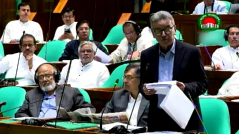 প্রথম আলোর ভিডিওতে বাংলাদেশের উন্নয়ন ও চ্যালেঞ্জ নিয়ে আলোচনা