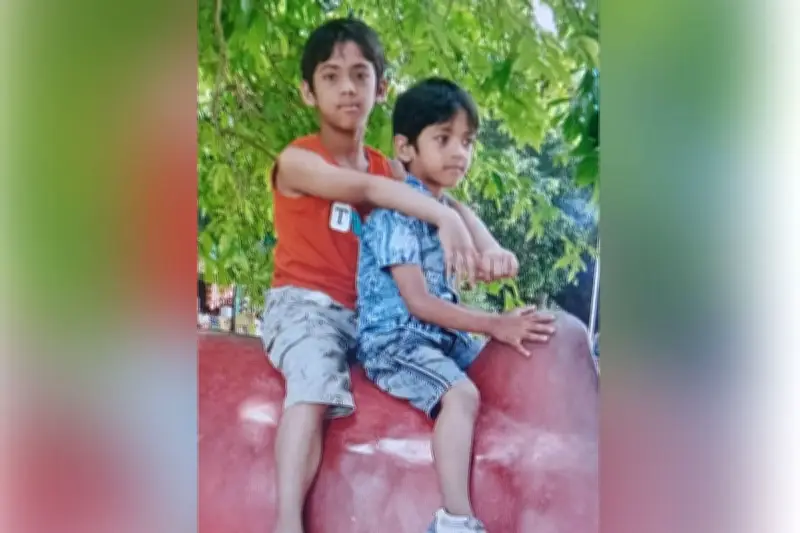 নারায়ণগঞ্জে ফুটবল খেলতে গিয়ে পুকুরে ডুবে দুই শিশু ভাইয়ের মৃত্যু