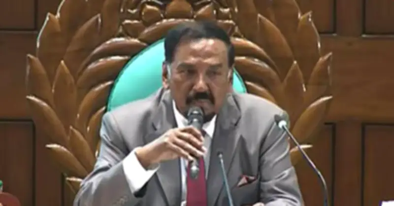 সংসদে হাসনাত আব্দুল্লাহকে স্পিকারের সতর্কবার্তা: 'এটা শাহবাগ স্কয়ার নয়, পার্লামেন্ট'