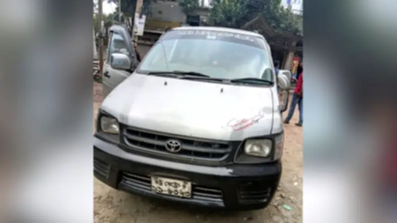 সোনারগাঁওয়ে প্রবাসীর গাড়ি ডাকাতি, বৈরুতে বাংলাদেশি নিহত, সড়কের ময়লা স্তূপে জনজীবন অতিষ্ঠ