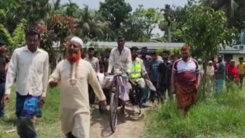 মুরাদনগরে মাকে পিটিয়ে হত্যার দায়ে দুই মাদকসেবীর কারাদণ্ড, সোনারগাঁওয়ে প্রবাসীর গাড়িতে ডাকাতি
