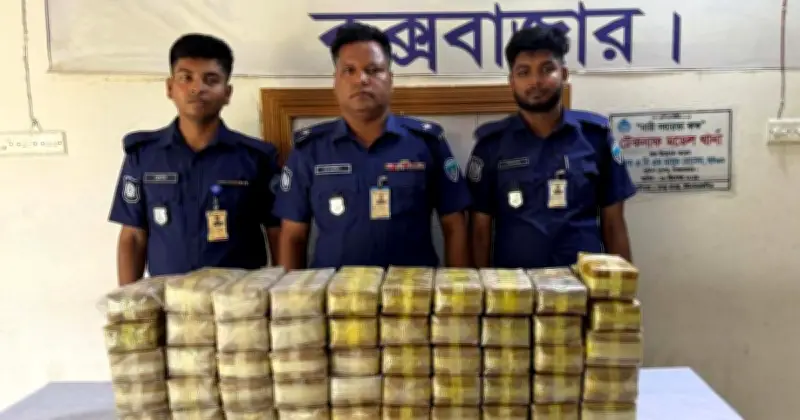 টেকনাফের মুরগির খামারে পুলিশের অভিযানে উদ্ধার ৫ লাখ ইয়াবা