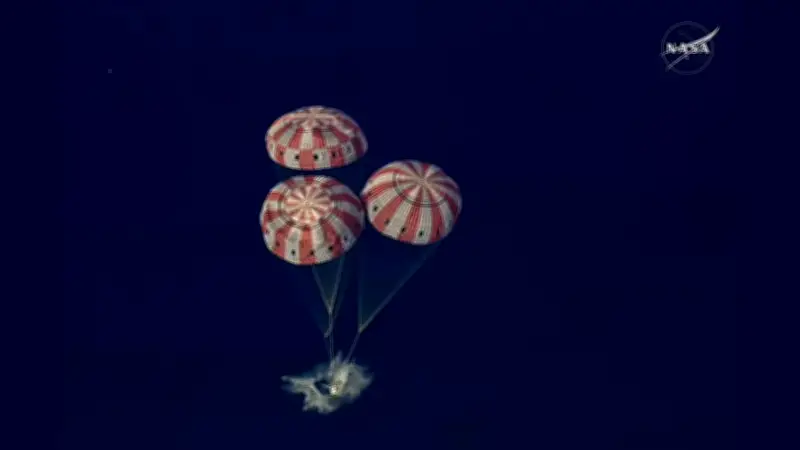 আর্টেমিস-২ ফিরলো, ইরান-মার্কিন উত্তেজনা, বিএনপির নারী আসনে ফরম বিক্রি ও জবিতে হামলা