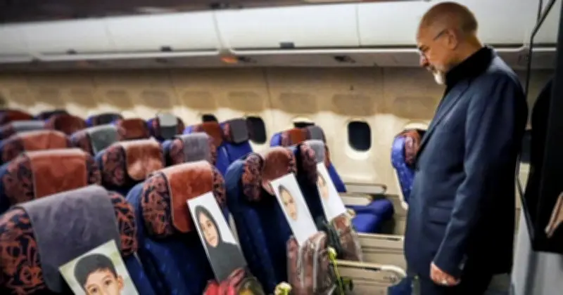 পাকিস্তানে মার্কিন-ইরান বৈঠক: মিনাব হামলার শোক ছবিতে বিশ্বজুড়ে আলোচনা