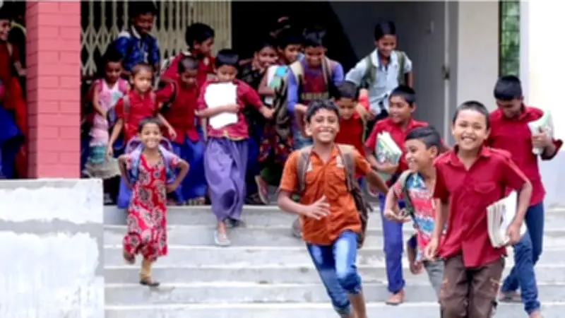 বহুমুখী সংকট ও সুযোগ: বিদেশ নীতি, দুর্যোগ ও শ্রমবাজারের হালনাগাদ