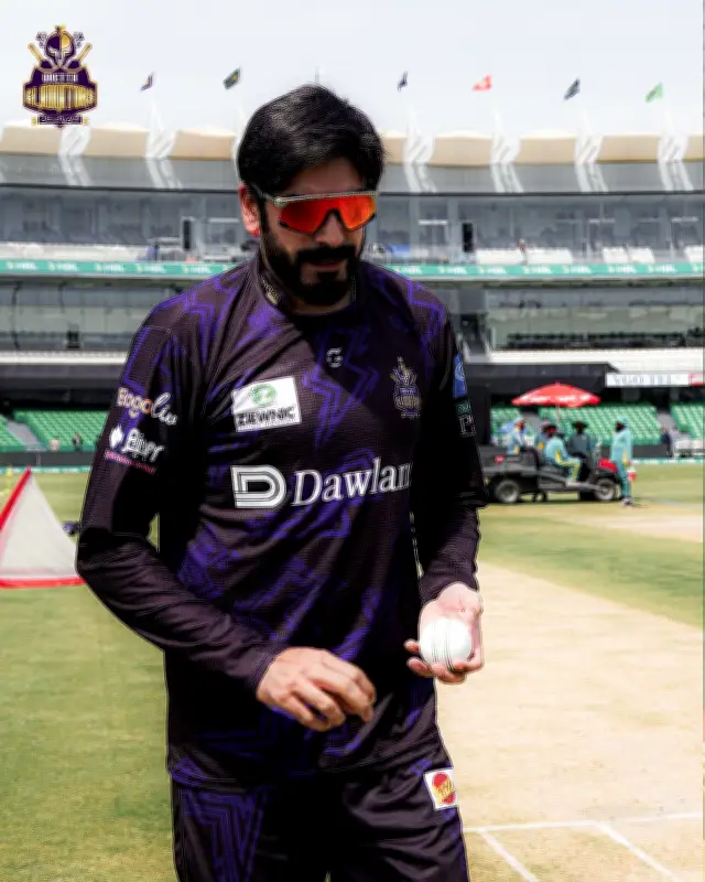 পিএসএলে উসমান তারিকের বোলিং অ্যাকশনে বিতর্ক, ড্যারিল মিচেলের প্রতিবাদে উত্তেজনা