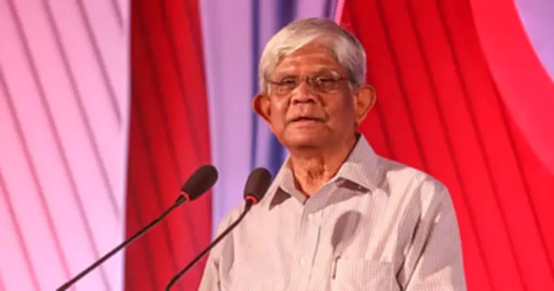 নতুন ব্যাংক লাইসেন্সে সতর্কতা ও দৃঢ়তার আহ্বান সেলেহউদ্দিন আহমেদের